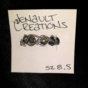 Iridescent glass bead band